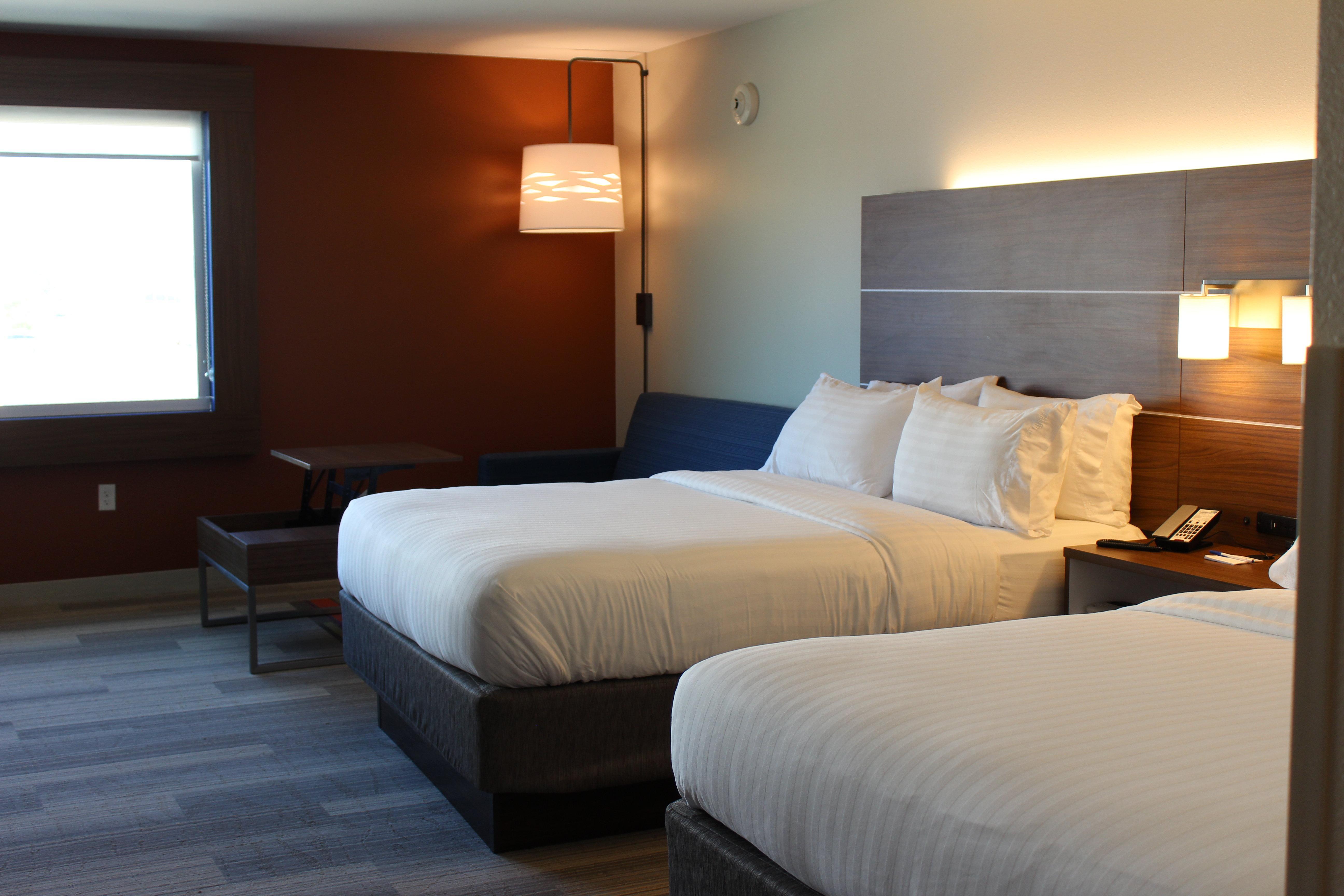 Holiday Inn Express & Suites Omaha - Millard Area By Ihg Екстериор снимка